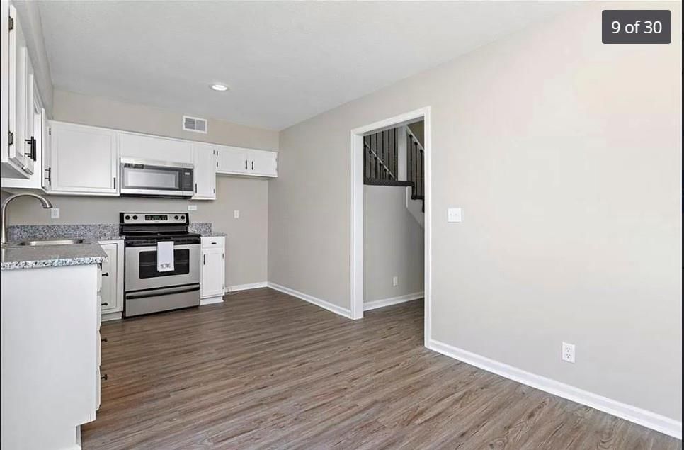 15914 W 123rd Street — photo 9