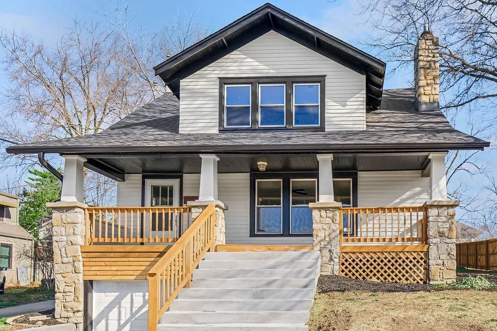 730 W College Street — photo 38