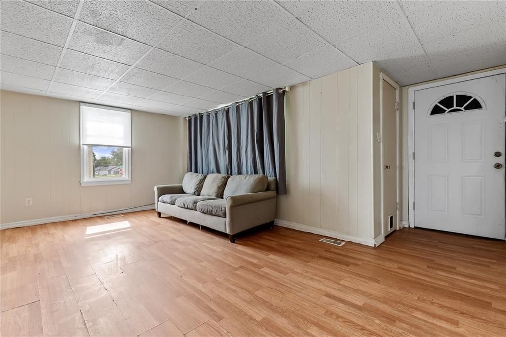 814 E North Main Street — photo 9