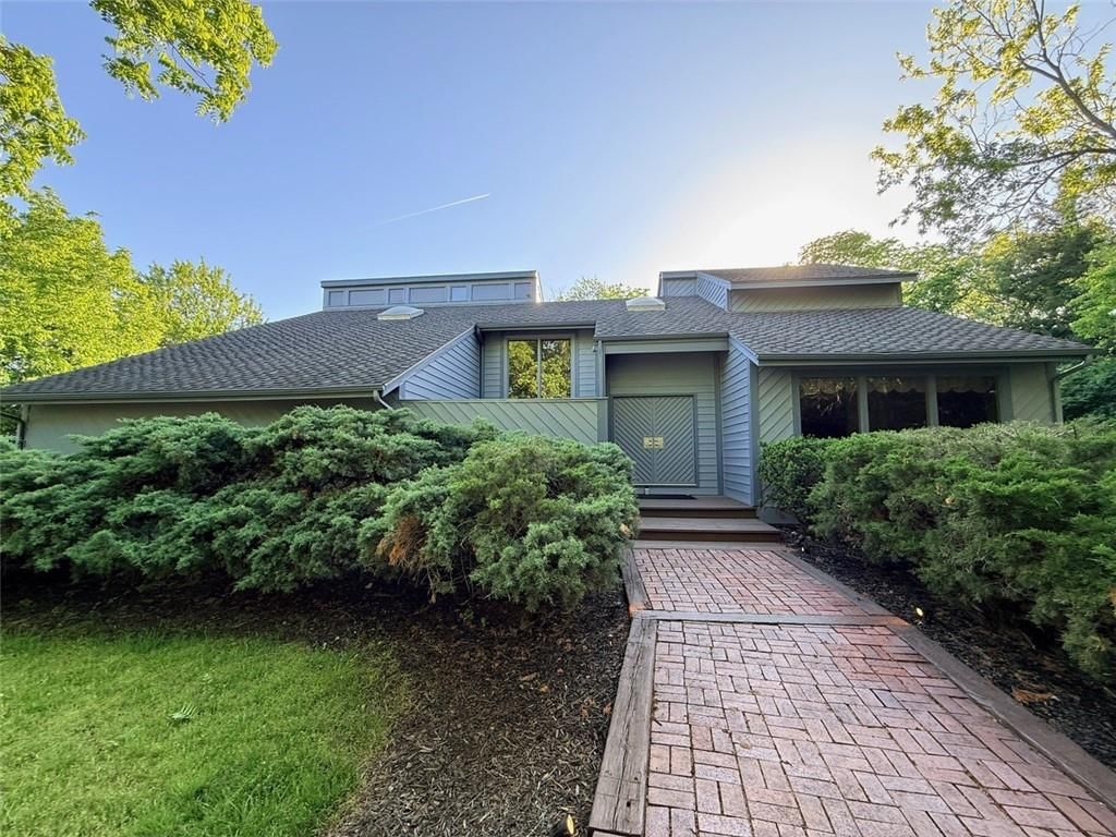 917 E 1264 Road, Lawrence, KS