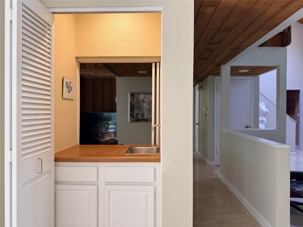 917 E 1264 Road — photo 14
