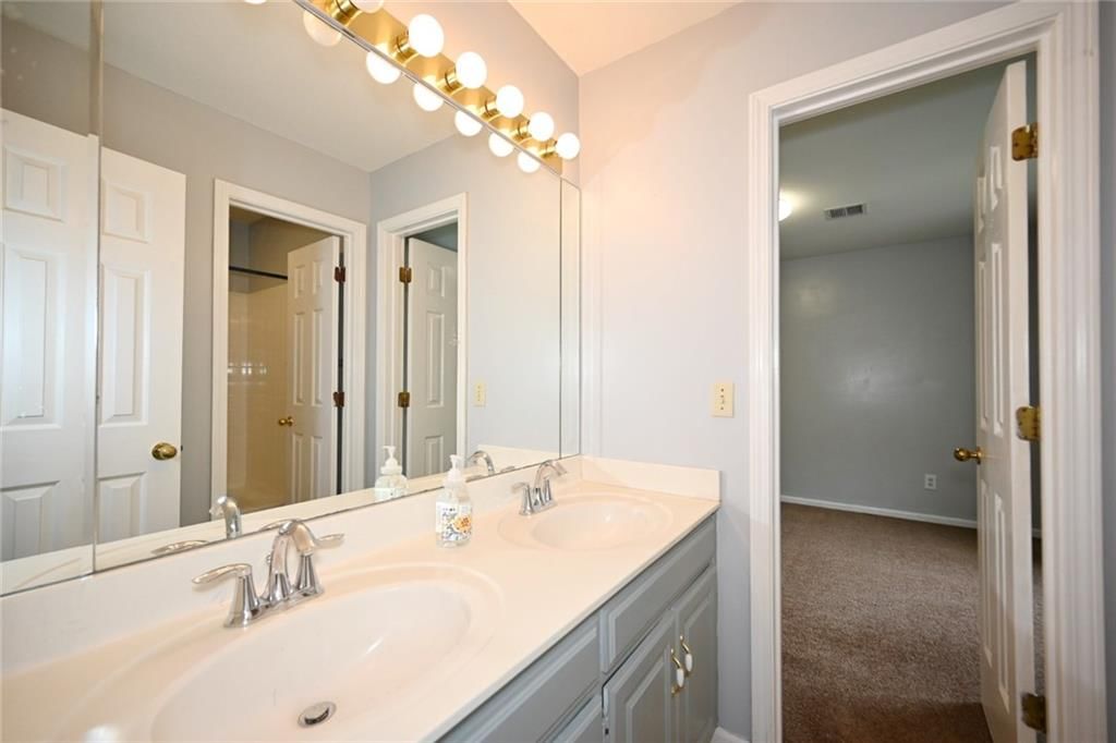 4317 NW 63rd Terrace — photo 39