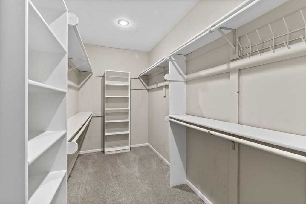 5820 Robinson Lane — photo 20