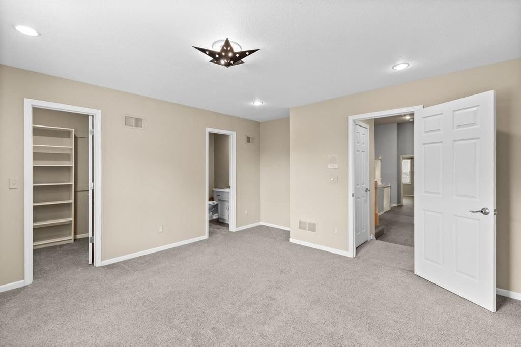 5820 Robinson Lane — photo 30