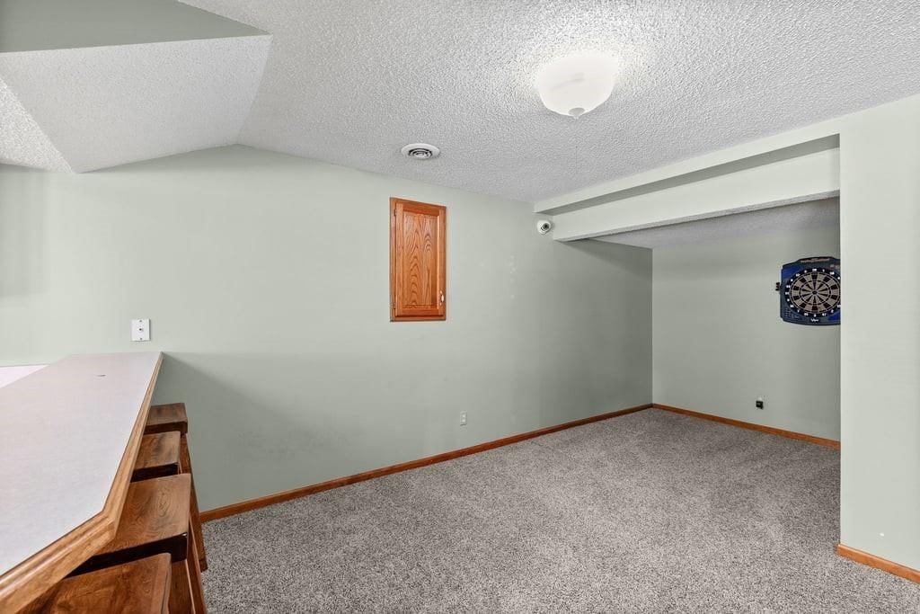 5820 Robinson Lane — photo 37