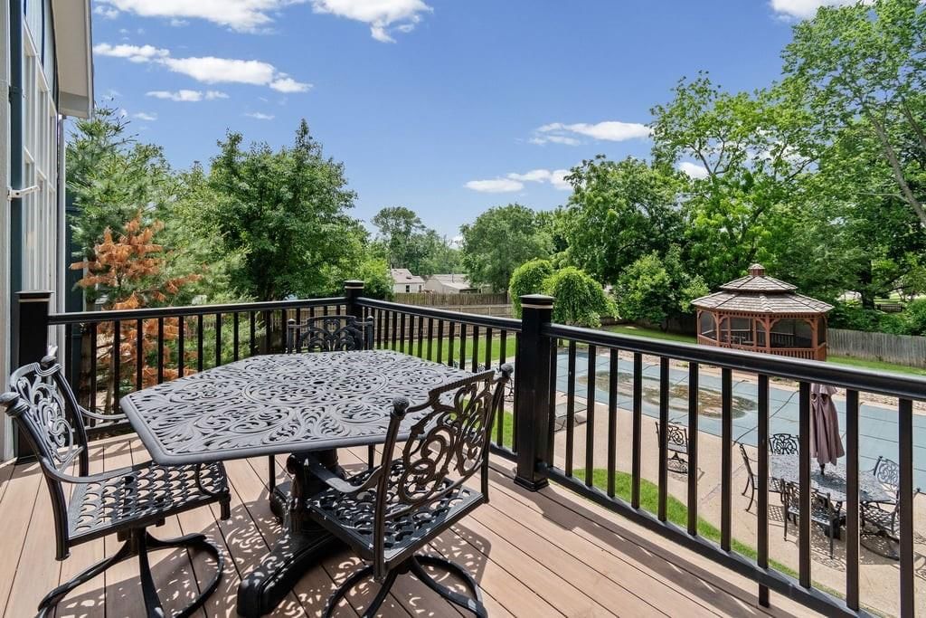 5820 Robinson Lane — photo 42