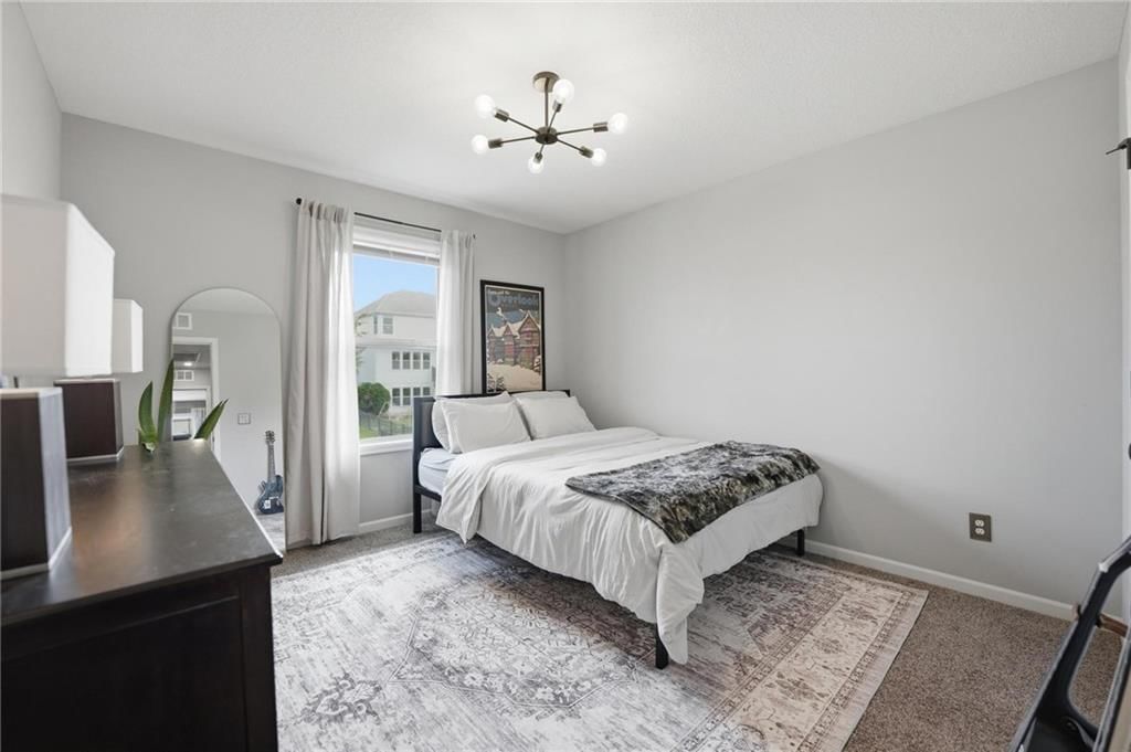 506 SW Lake Side Avenue — photo 35