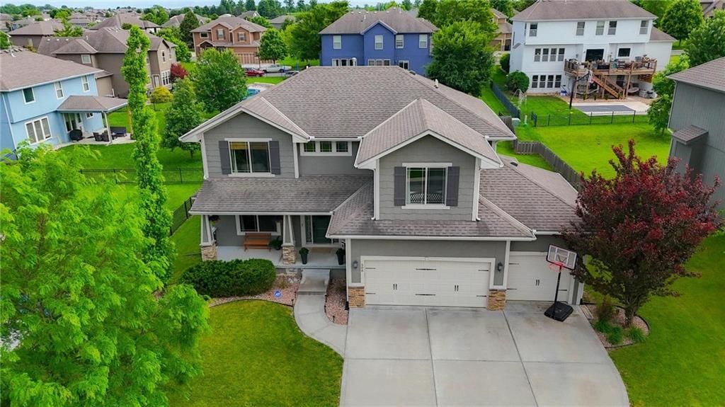 506 SW Lake Side Avenue — photo 51