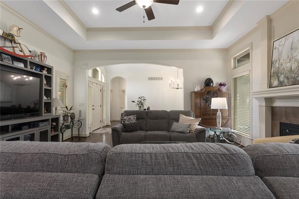 11260 S Whitehall Street — photo 9