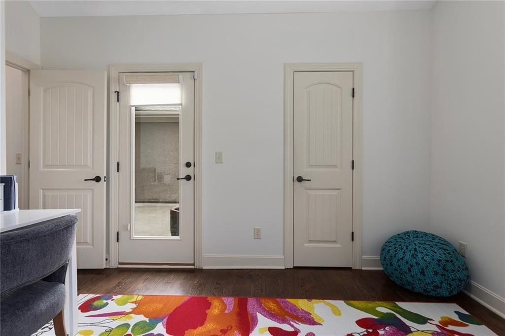 11260 S Whitehall Street — photo 23