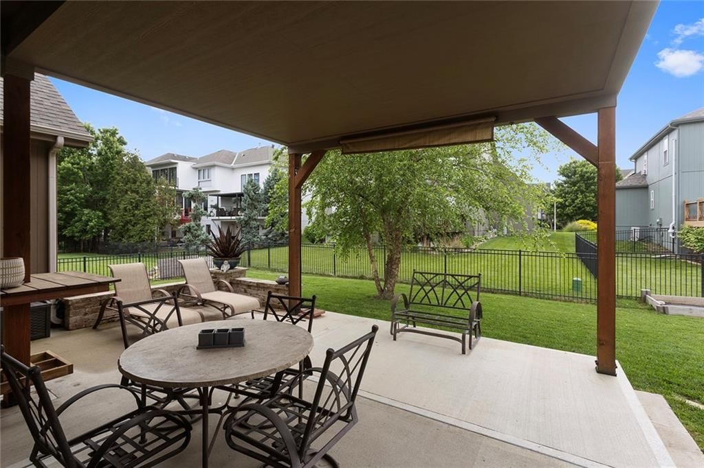 11260 S Whitehall Street — photo 32