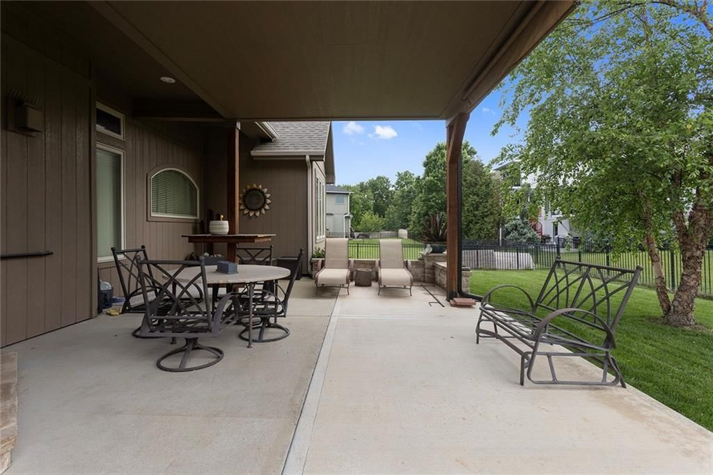 11260 S Whitehall Street — photo 33