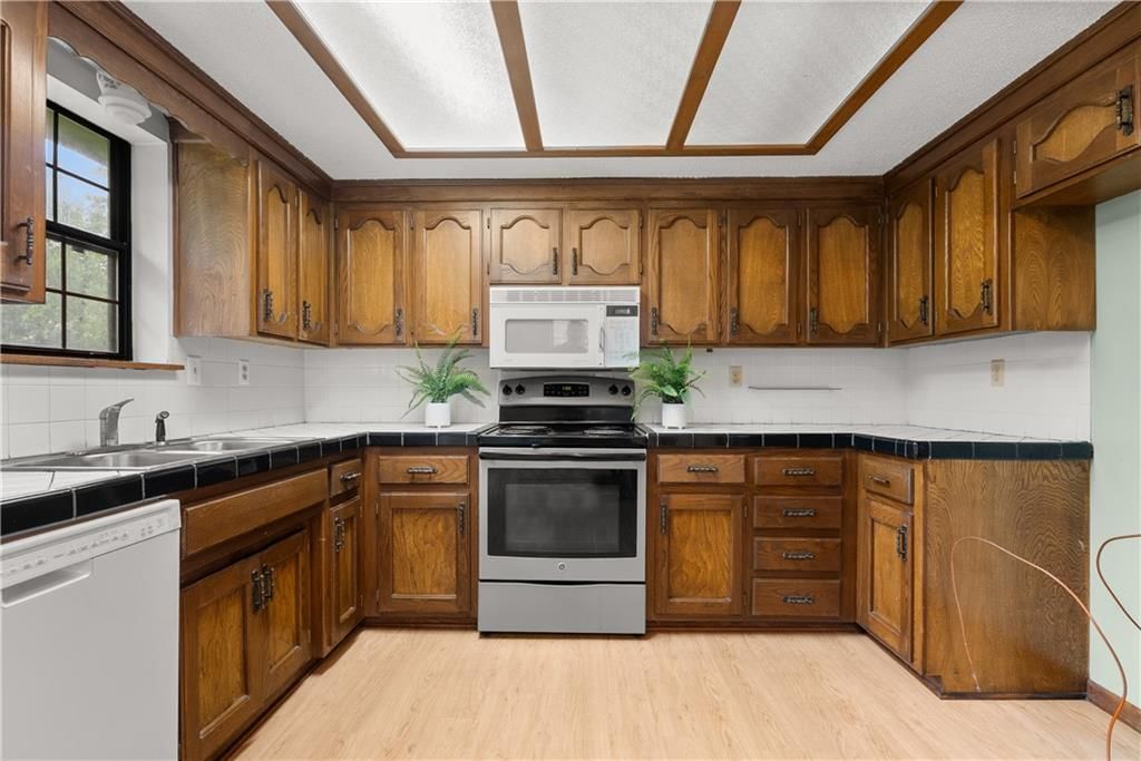 914 SE 7th Street — photo 11