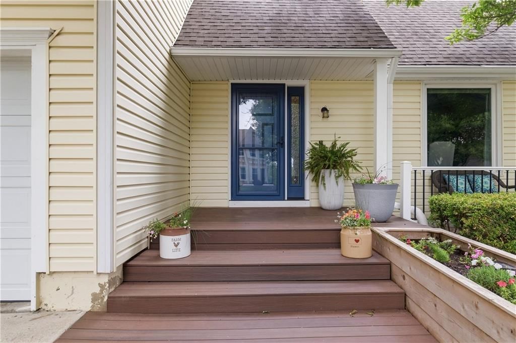 626 N Mahaffie Street — photo 2