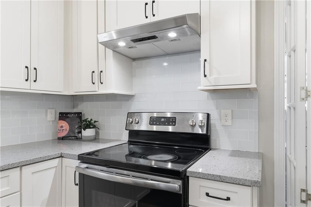 626 N Mahaffie Street — photo 16