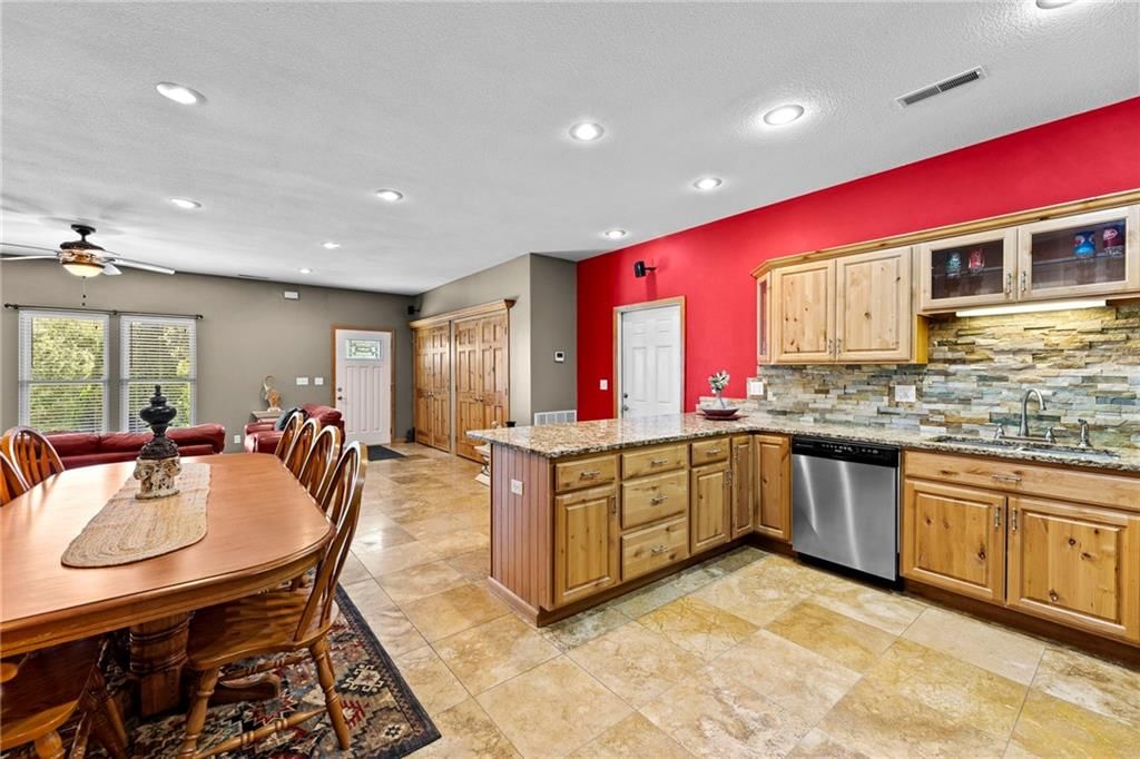 28818 W 303rd Street — photo 13
