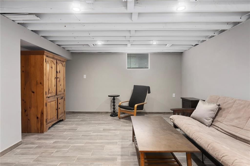 6411 N Highland Avenue — photo 31