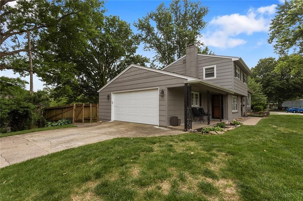 6411 N Highland Avenue — photo 40