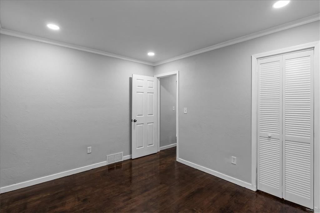 237 E Longfellow Street — photo 18