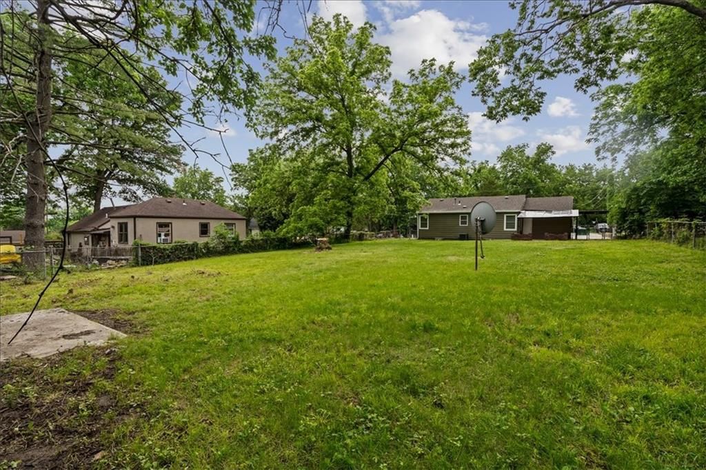 237 E Longfellow Street — photo 37