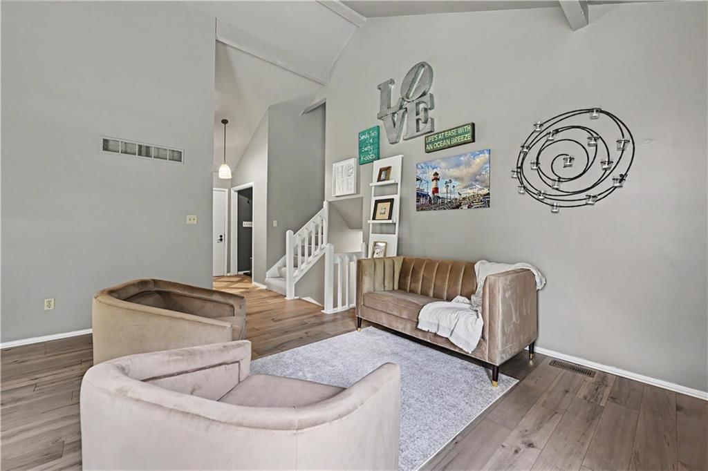 12918 W 108th Street — photo 6