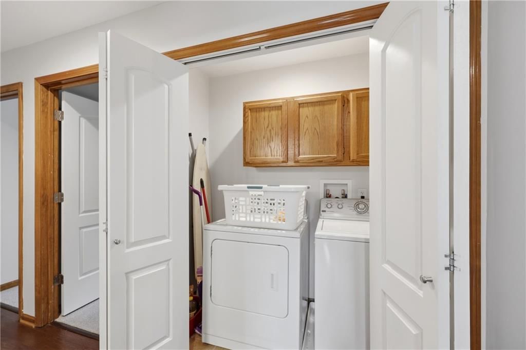 1685 N Sunset Street — photo 32
