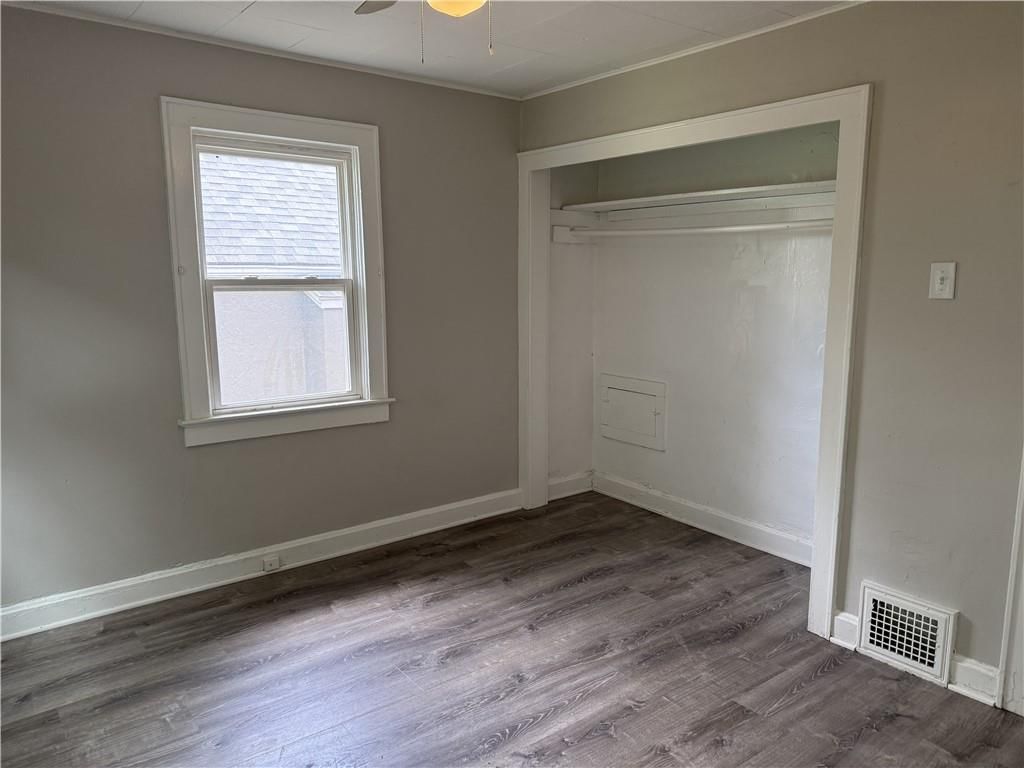 2723 Lathrop Avenue — photo 6