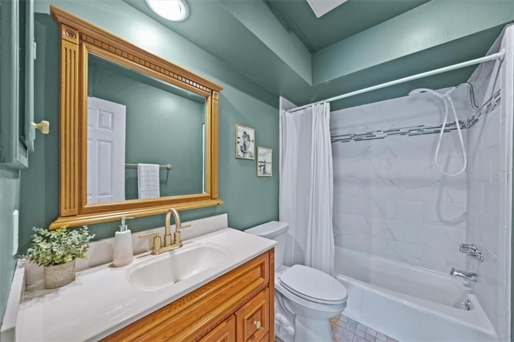 1428 S Scarborough Street — photo 16