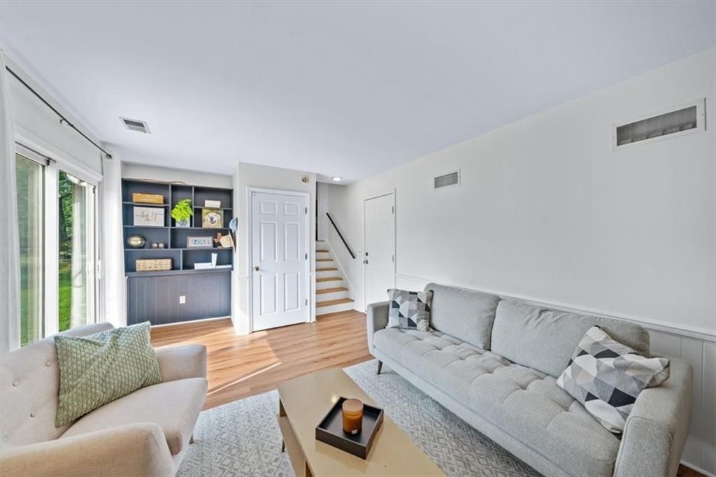 1428 S Scarborough Street — photo 19