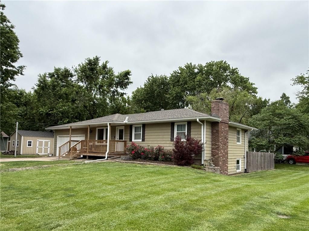 505 W 11th Street — photo 2