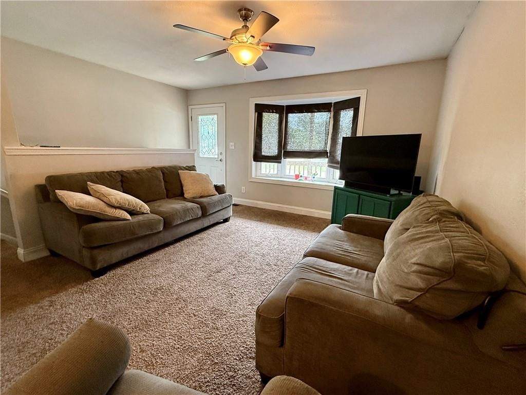 505 W 11th Street — photo 5