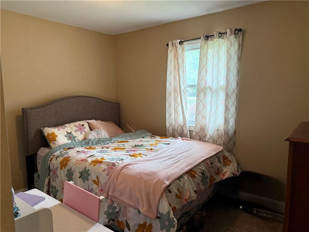505 W 11th Street — photo 13