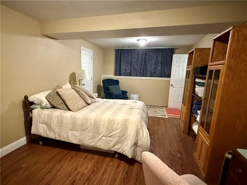 505 W 11th Street — photo 24