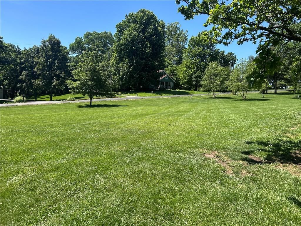 425 S Woodland Drive — photo 12