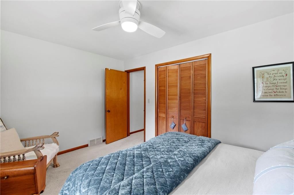 425 S Woodland Drive — photo 26