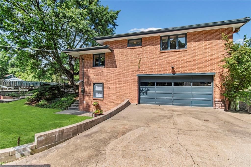 425 S Woodland Drive — photo 47