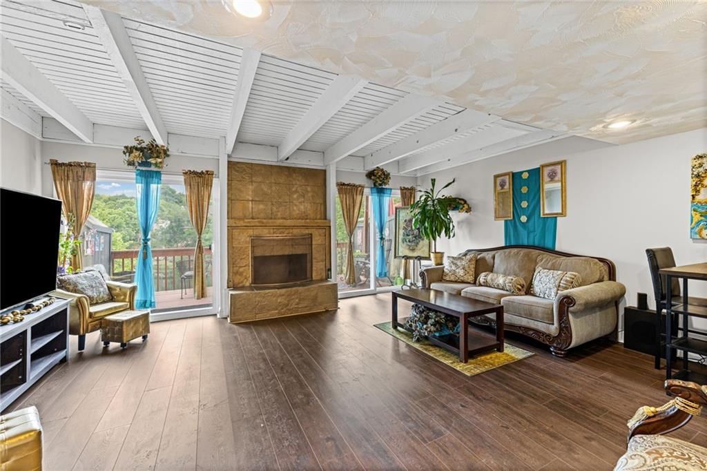 232 NE Bayview Drive — photo 9