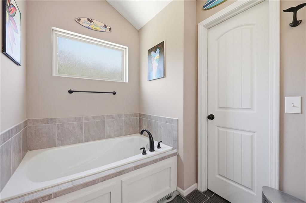 11716 N Farley Avenue — photo 17