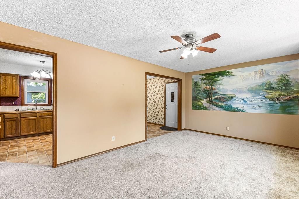 3902 E Haverill Street — photo 4