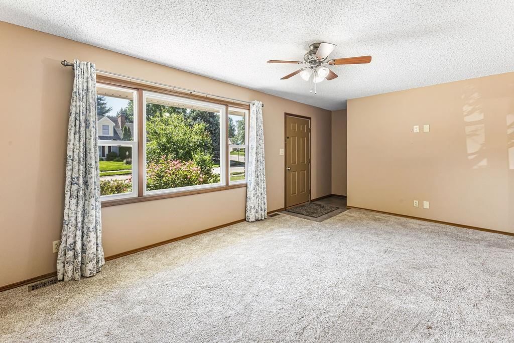 3902 E Haverill Street — photo 6
