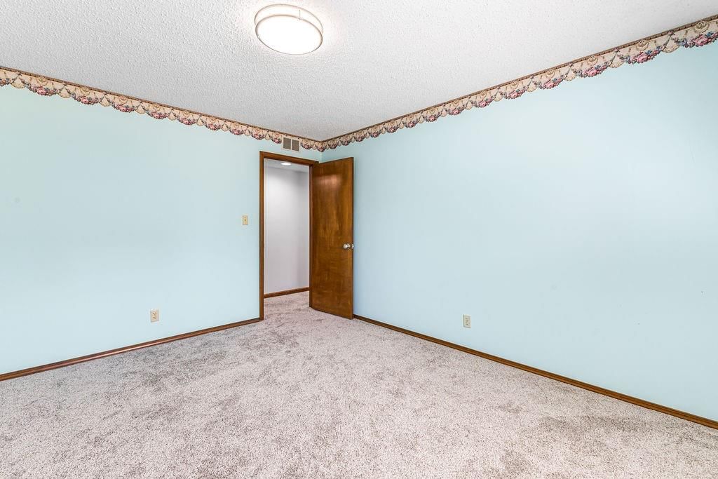 3902 E Haverill Street — photo 22
