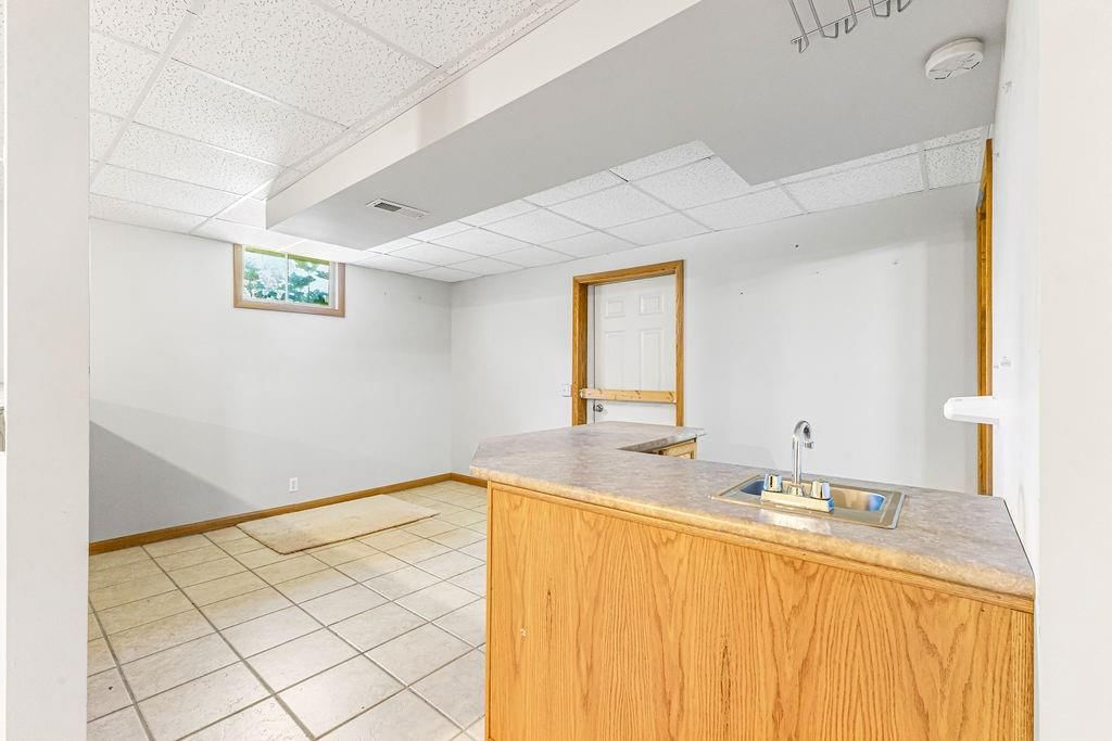 3902 E Haverill Street — photo 33