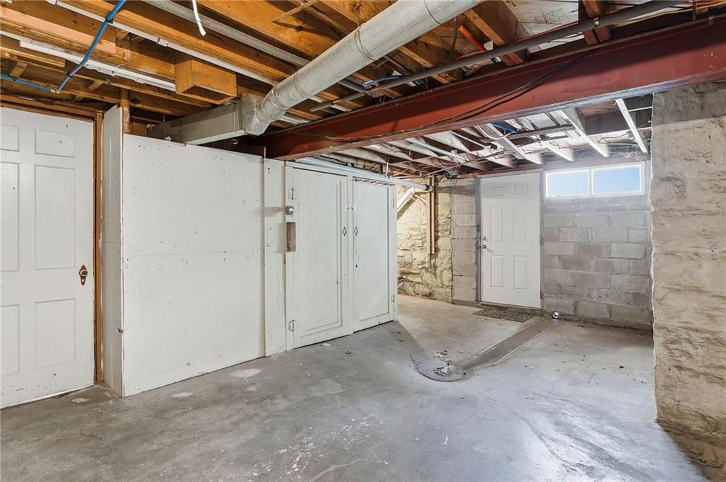 5735 WALMER Street — photo 34