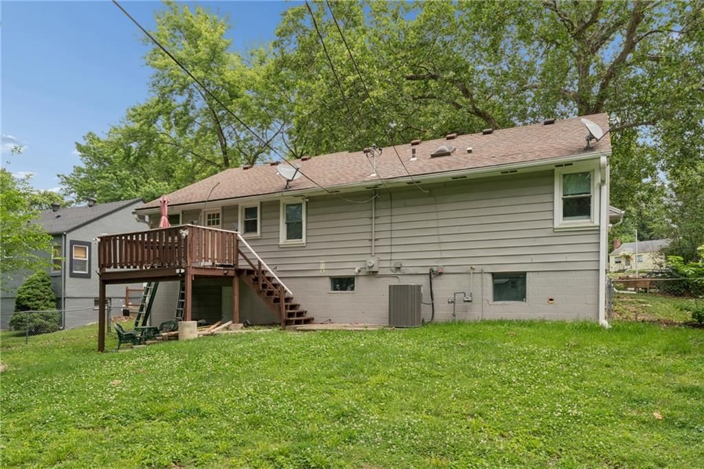 4900 NE Park Lane — photo 40