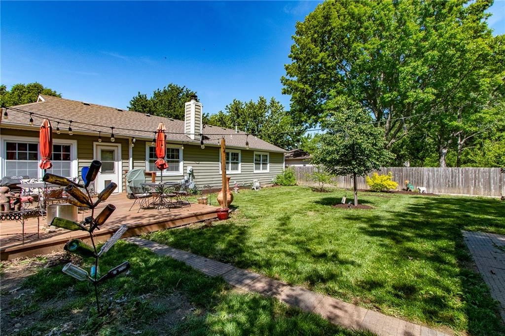 3817 Stetson Drive — photo 2