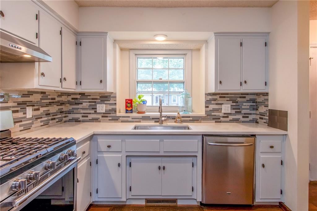 3817 Stetson Drive — photo 7