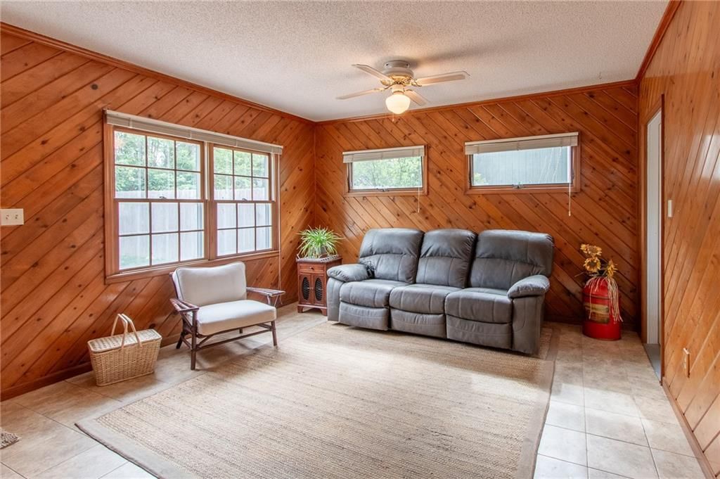 3817 Stetson Drive — photo 15