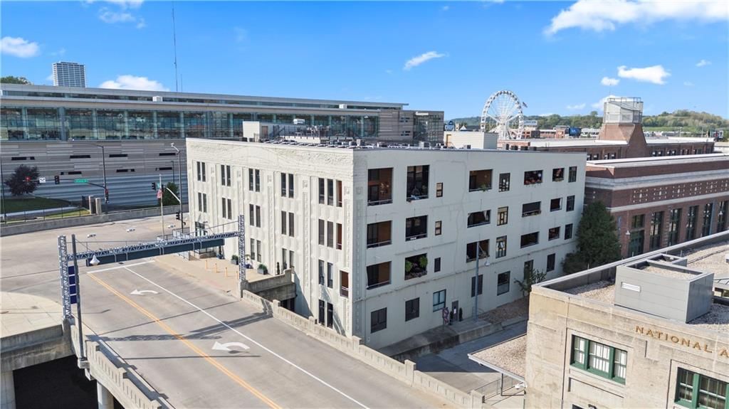 360 W Pershing Road — photo 28