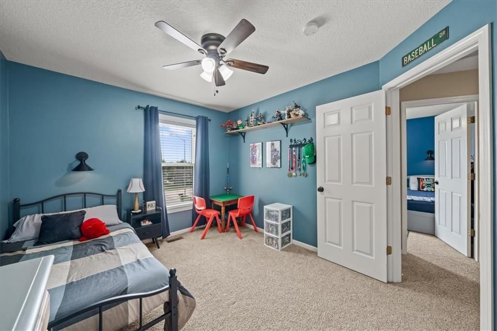 10914 N Laurel Court — photo 24
