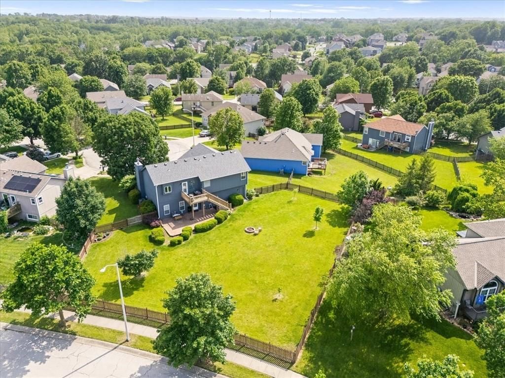 10914 N Laurel Court — photo 43